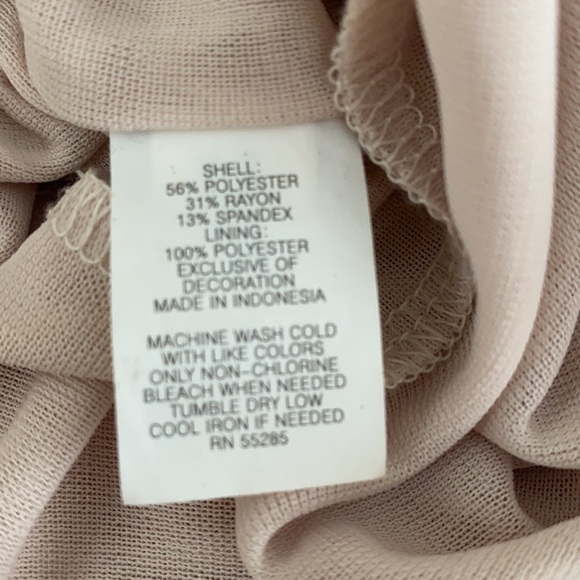 Express tank top lined w/lace overlay  Nice weight - Picture 9 of 9